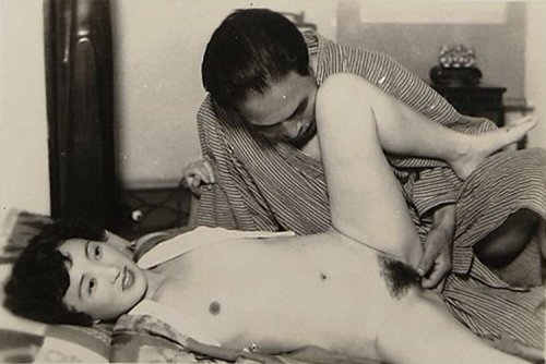 Подборочка ретро порно фото с голыми девушками и мужиками