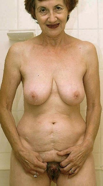 фото голых небритых бабушек
